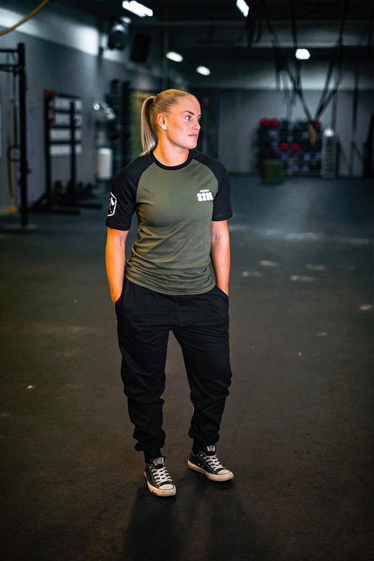 Crossfit8800 - Unisex Raglan t-shirt